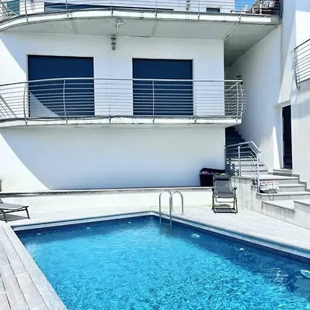 Con Piscina Sobre La Almadrava Вилла Росас